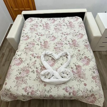 Bouganville Casa Vacanza Ambiente Climatizzato Con Wi Fi Pineto Eksteriør bilde