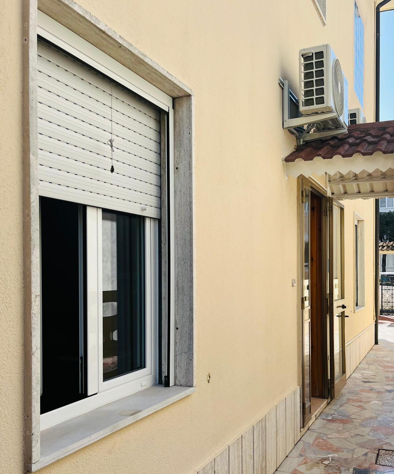 Bouganville Casa Vacanza Ambiente Climatizzato Con Wi Fi Pineto Eksteriør bilde