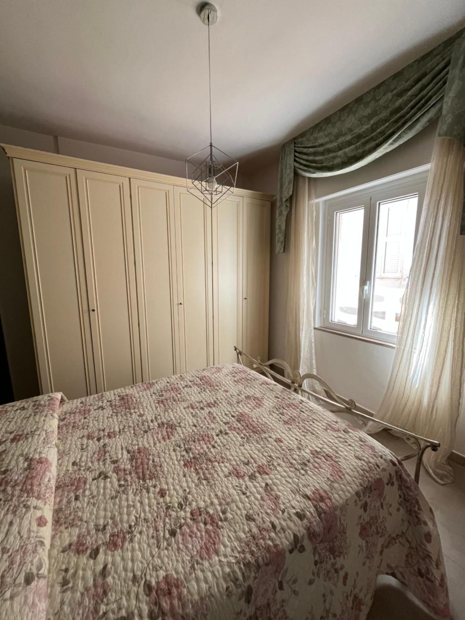 Bouganville Casa Vacanza Ambiente Climatizzato Con Wi Fi Pineto Eksteriør bilde